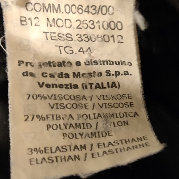 Seventy  (Italy) Woolen Warm Gray Skirt - Picture 6 of 7